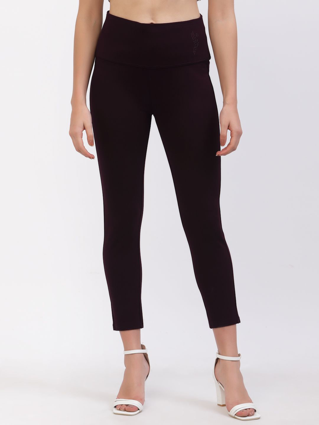 

DELIS Women Embellished Skinny Fit Jeggings, Maroon