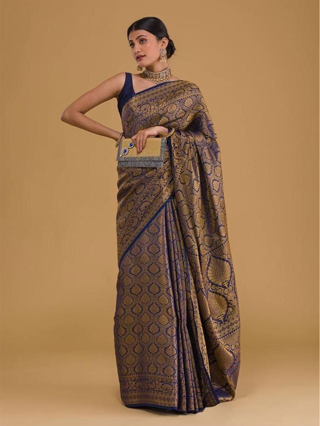 

Upalksh Woven Design Zari Pure Cotton Patola Saree, Blue
