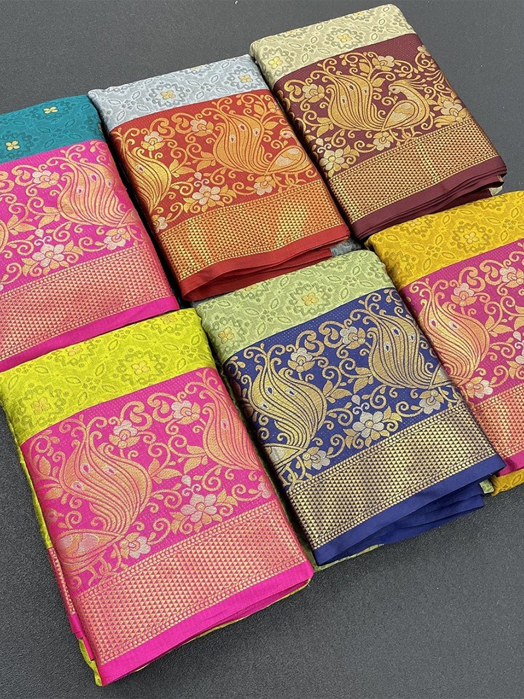 

Aika Woven Design Zari Pure Silk Banarasi Saree, Pink