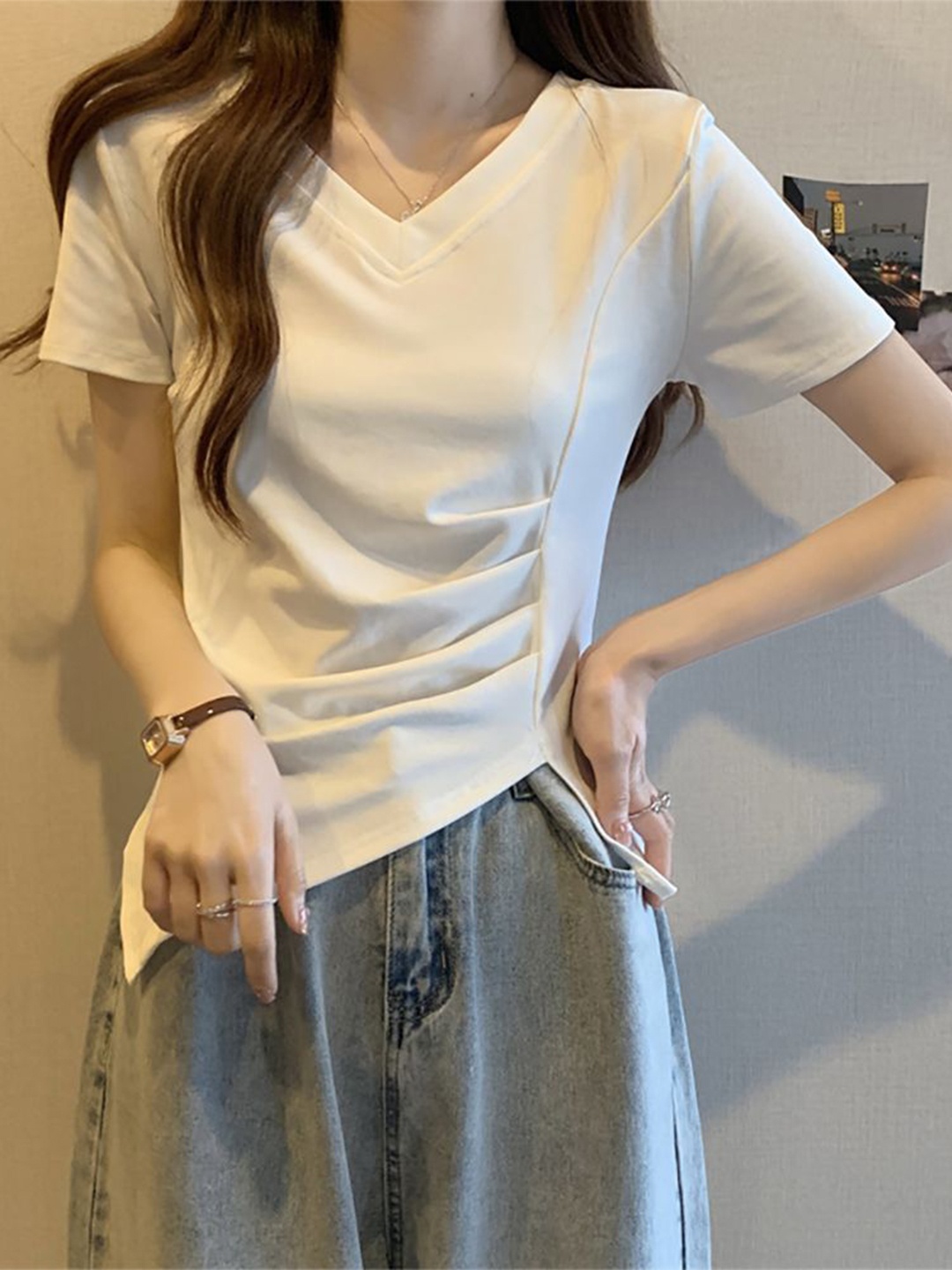 

StyleCast x Revolte V-Neck Regular Top, White