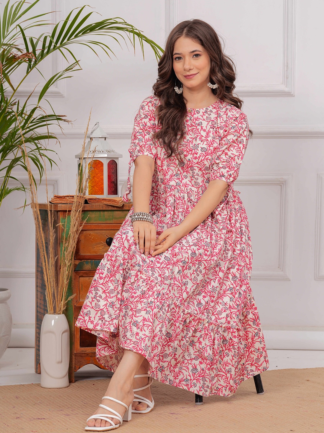 

Twirl Tales Women Floral Printed Cotton Fit and Flare Midi Dress, Pink
