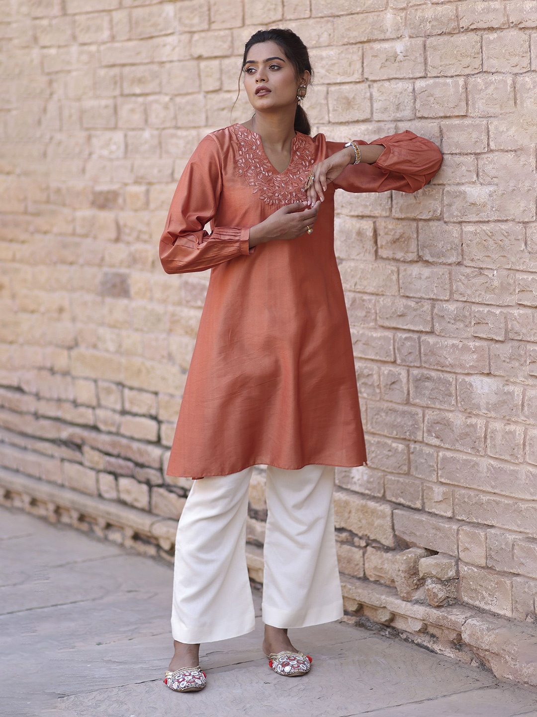 

THE HOUSE OF INDU Embroidered Kurti, Rust