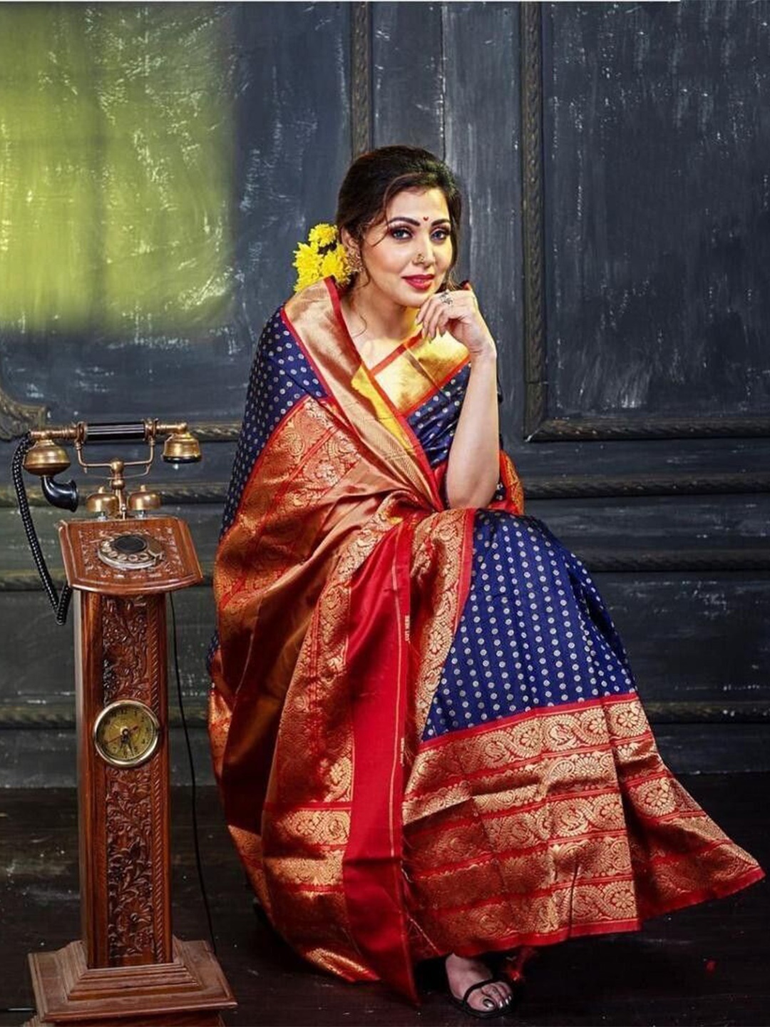 

Upalksh Woven Design Zari Kota Saree, Blue