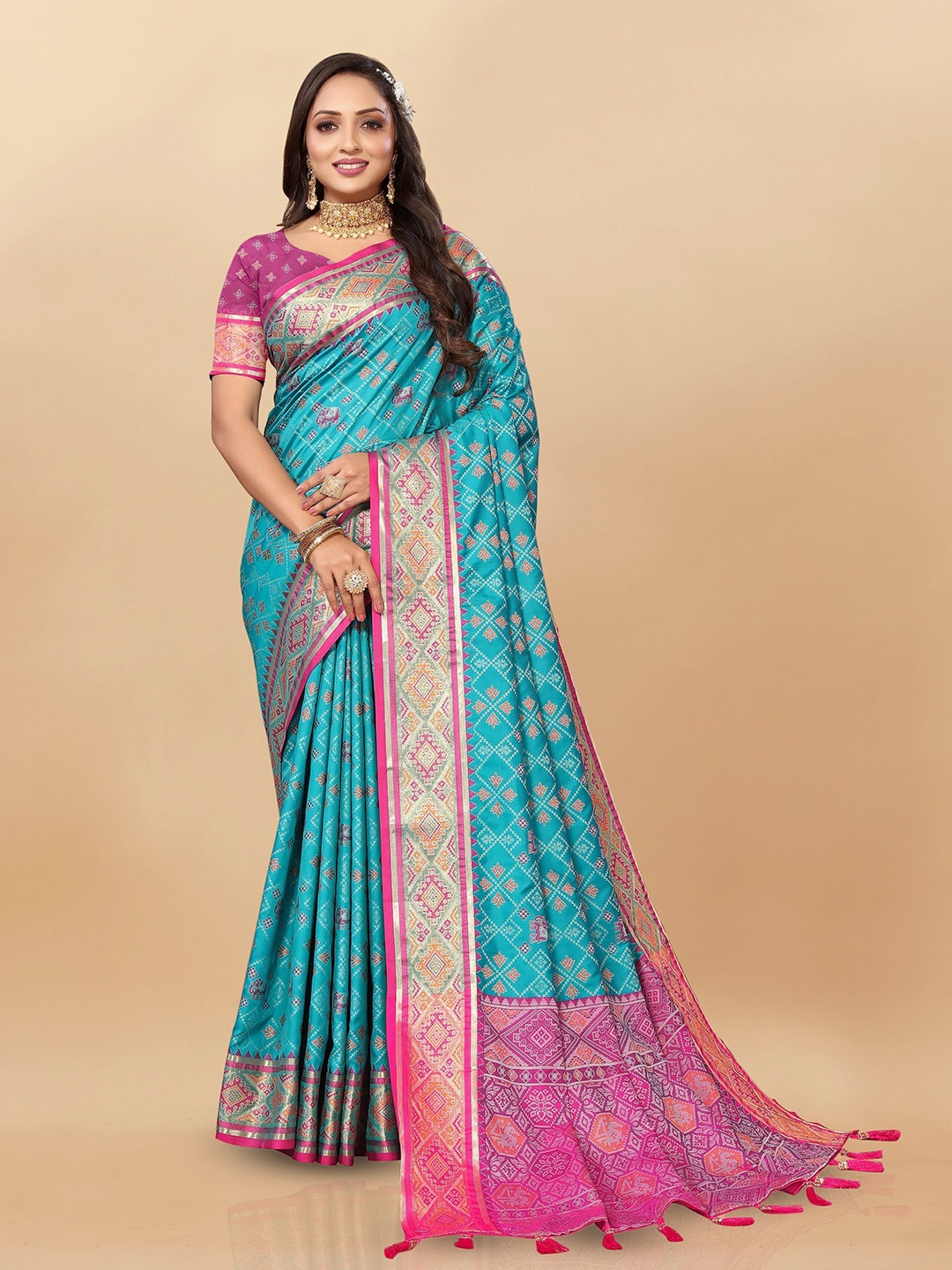 

Upalksh Woven Design Zari Pure Cotton Patola Saree, Blue