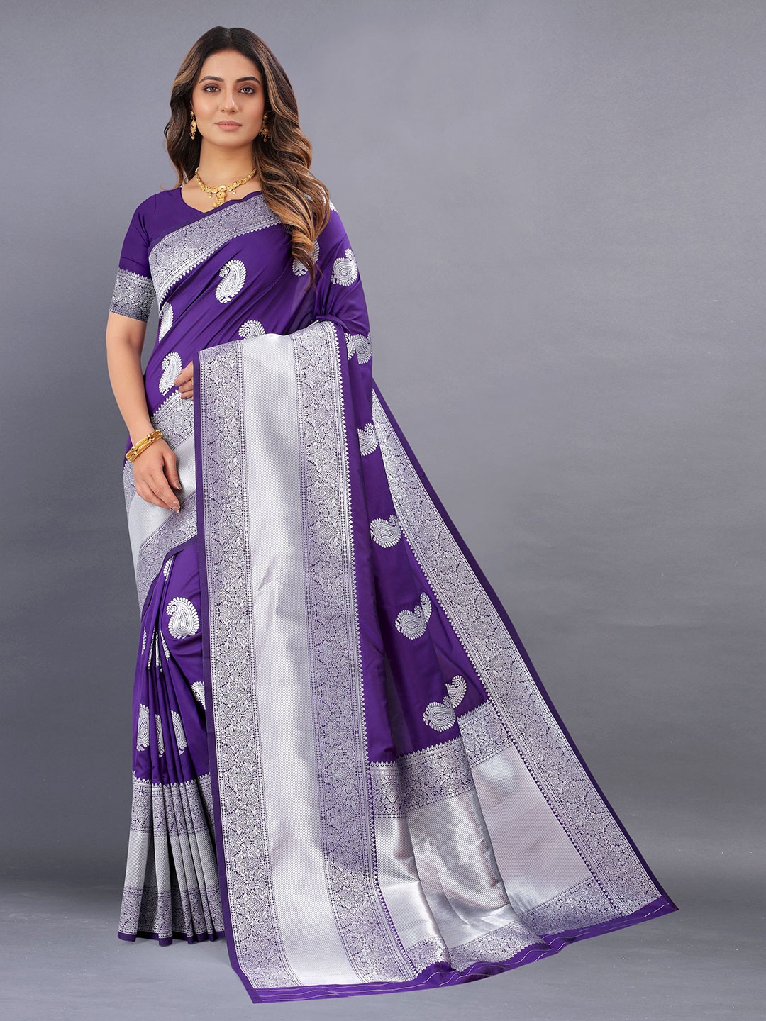 

Upalksh Woven Design Zari Banarasi Saree, Purple