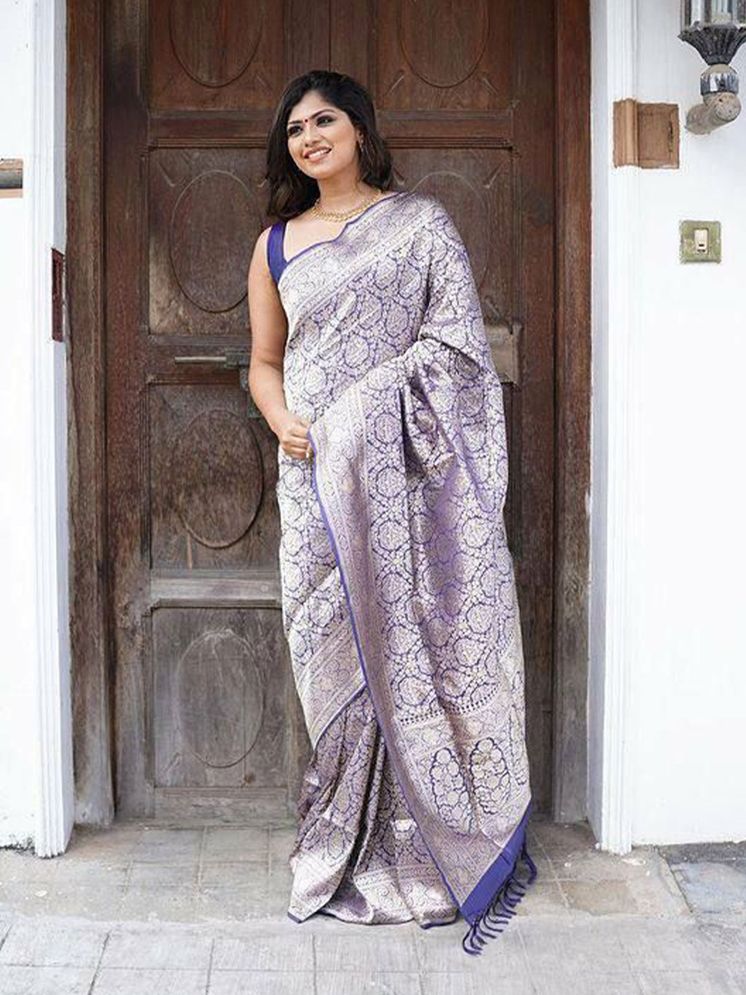 

Upalksh Ethnic Motifs Woven Design Zari Kanjeevaram Saree, Blue