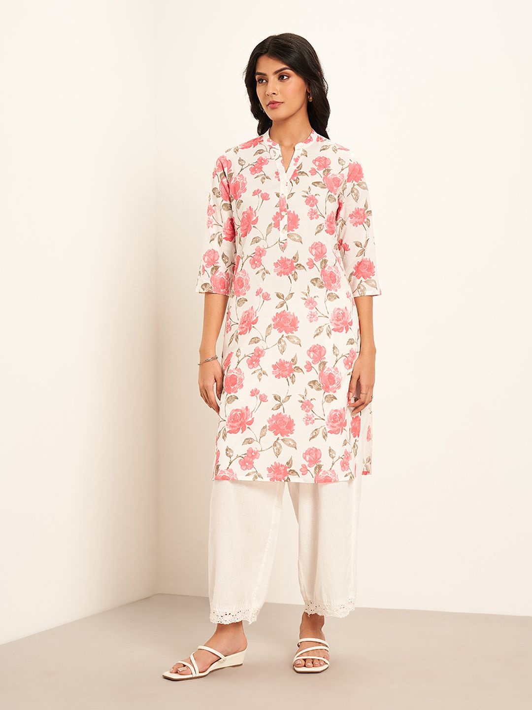

RANGMANCH BY PANTALOONS Floral Printed Mandarin Collar Pure Cotton Straight Kurta, Off white