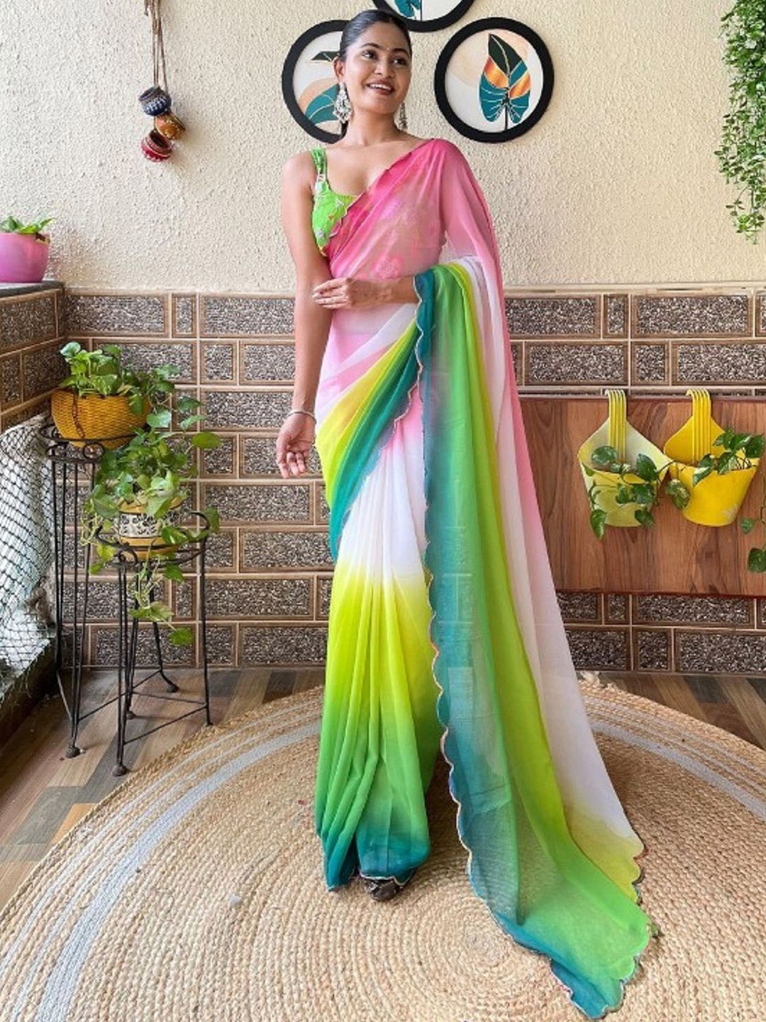 

Aika Ombre Dyed Pure Georgette Saree, Green