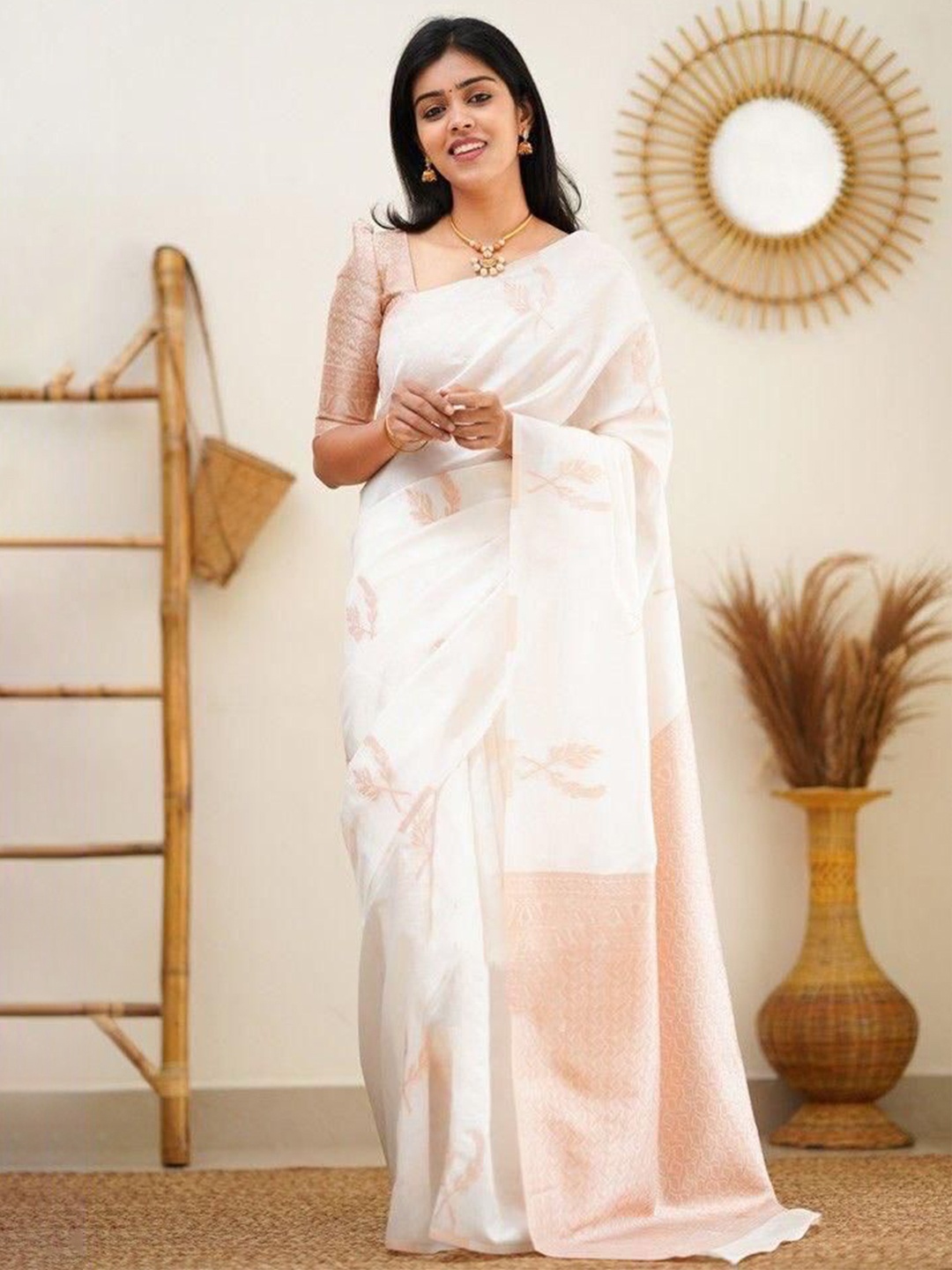 

Upalksh Woven Design Zari Pure Silk Kanjeevaram Saree, White