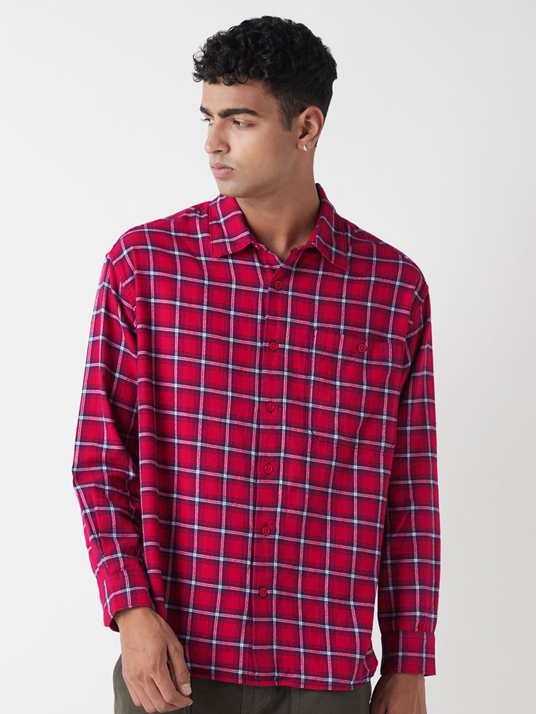

Bewakoof Men Standard Oversized Fit Spread Collar Checked Cotton Casual Shirt, Red