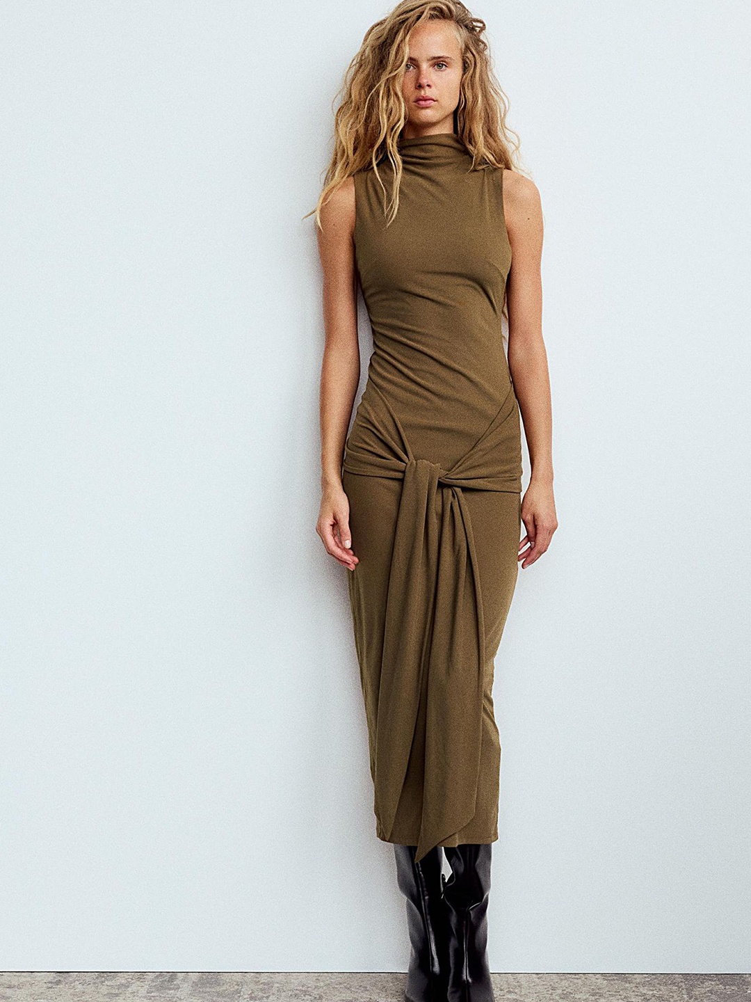 

LULU & SKY Women Sheath Ruched Maxi Dress, Brown