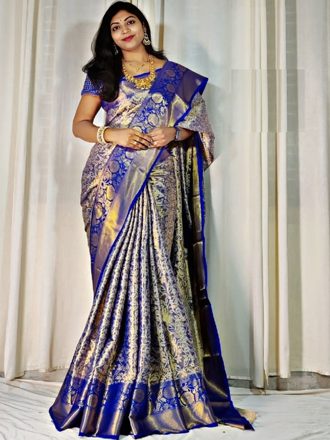 

Upalksh Woven Design Zari Banarasi Saree, Blue