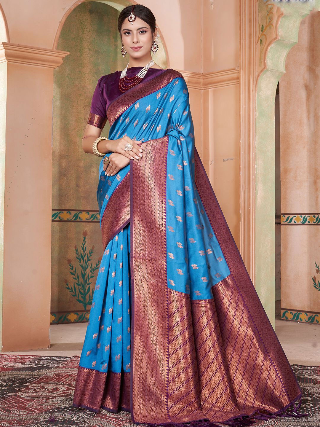 

Mitera Woven Design Zari Kanjeevaram Saree, Blue
