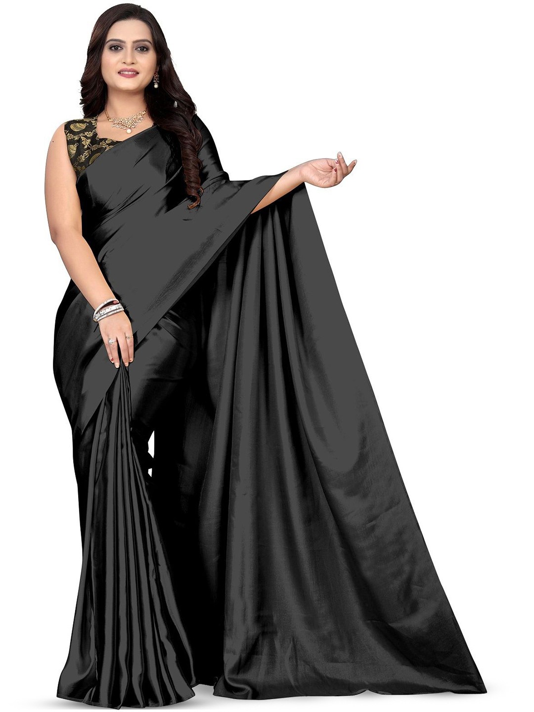 

Aika Solid Saree with Blouse Piece, Black