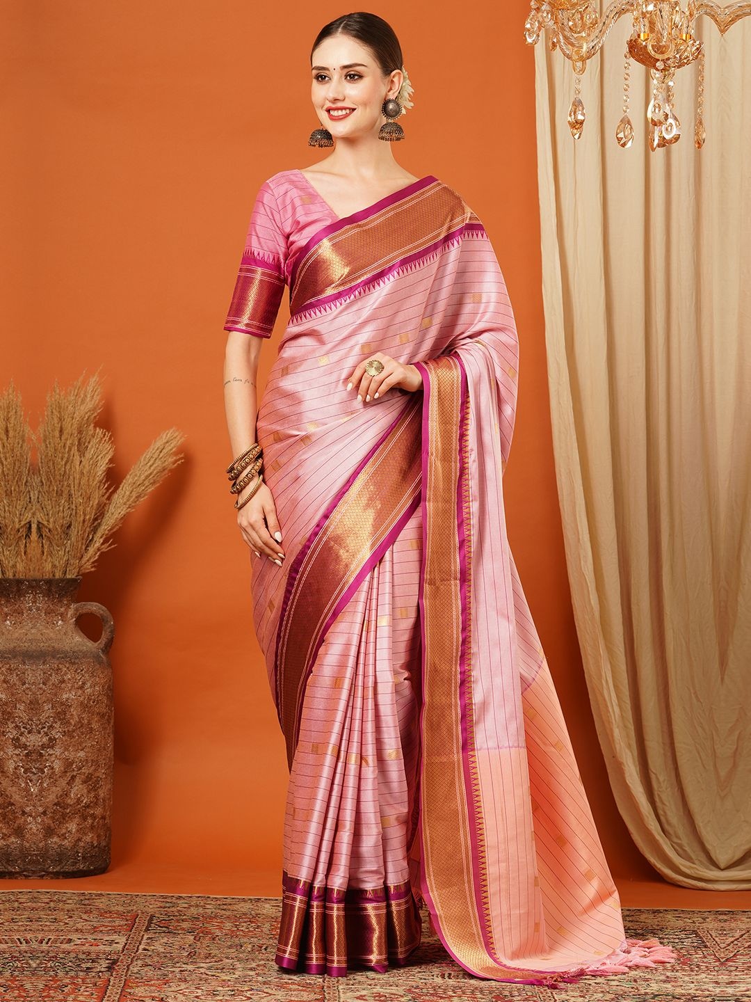 

WINKLECART Woven Design Zari Pure Silk Banarasi Saree, Peach