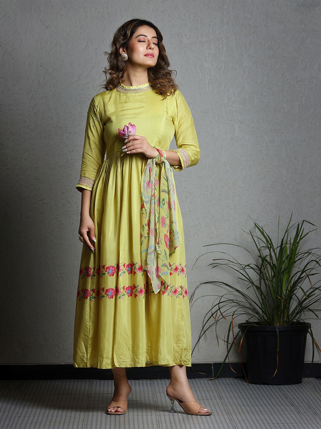 

SUKRUTI DESIGN Floral Print Fit & Flare Maxi Dress, Yellow