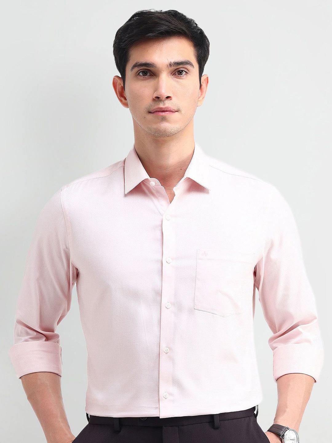 

Arrow Men Classic Fit Spread Collar Solid Cotton Casual Shirt, Pink