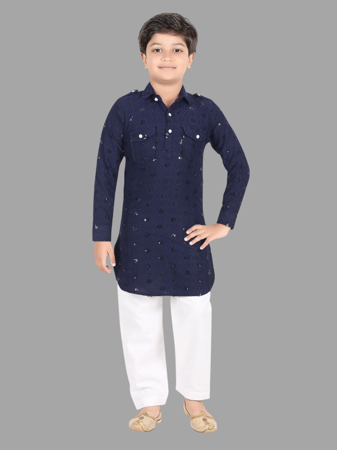 

BAESD Boys Geometric Printed Sequinned Straight Kurta With Pyjamas, Navy blue