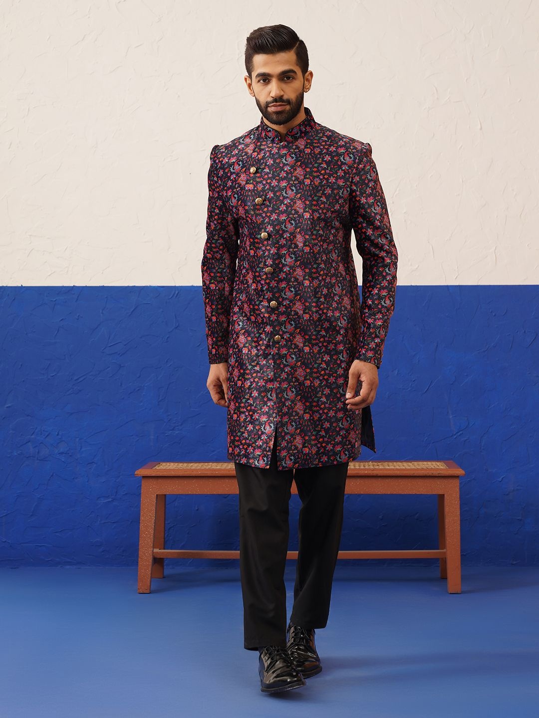 

TheEthnic.Co Men Black Printed Velvet Angrakha Indowestern, Pink