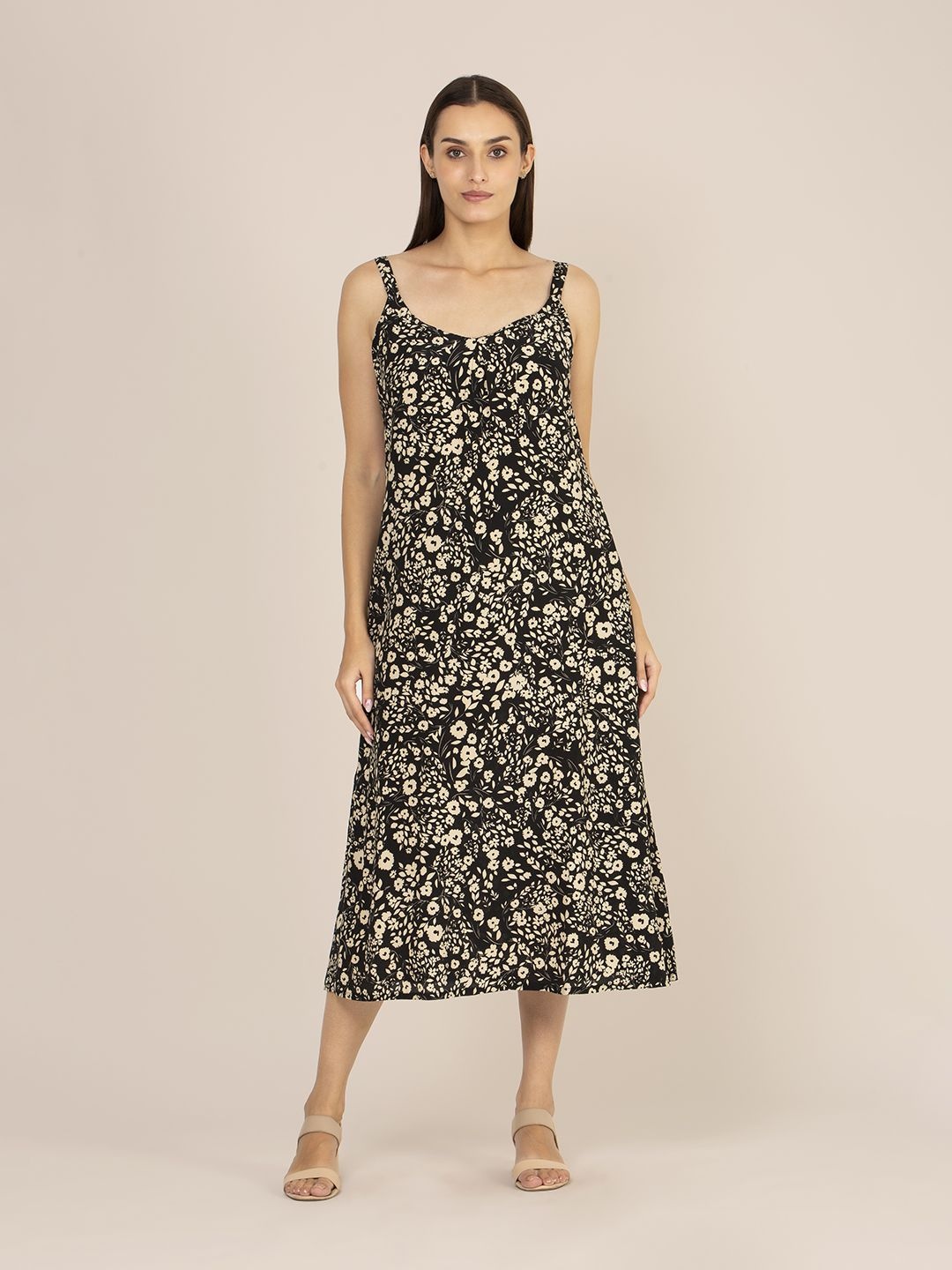 

AMSWAN Maxi Dress, Black