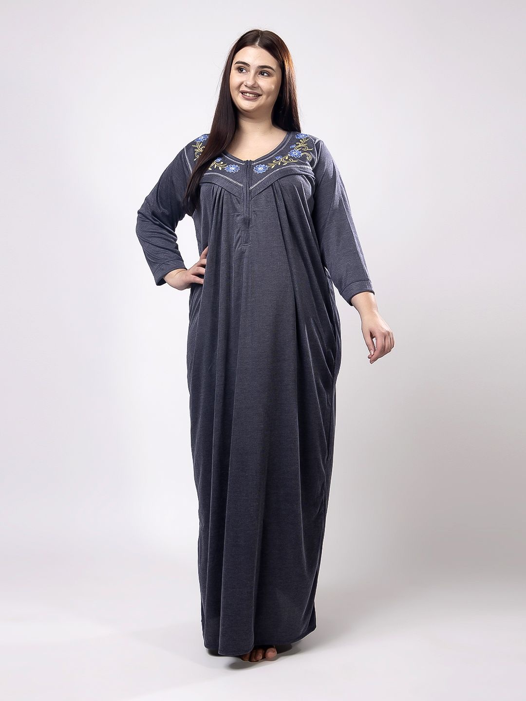 

CHUI MUI Embroidered Maxi Nightdress, Navy blue