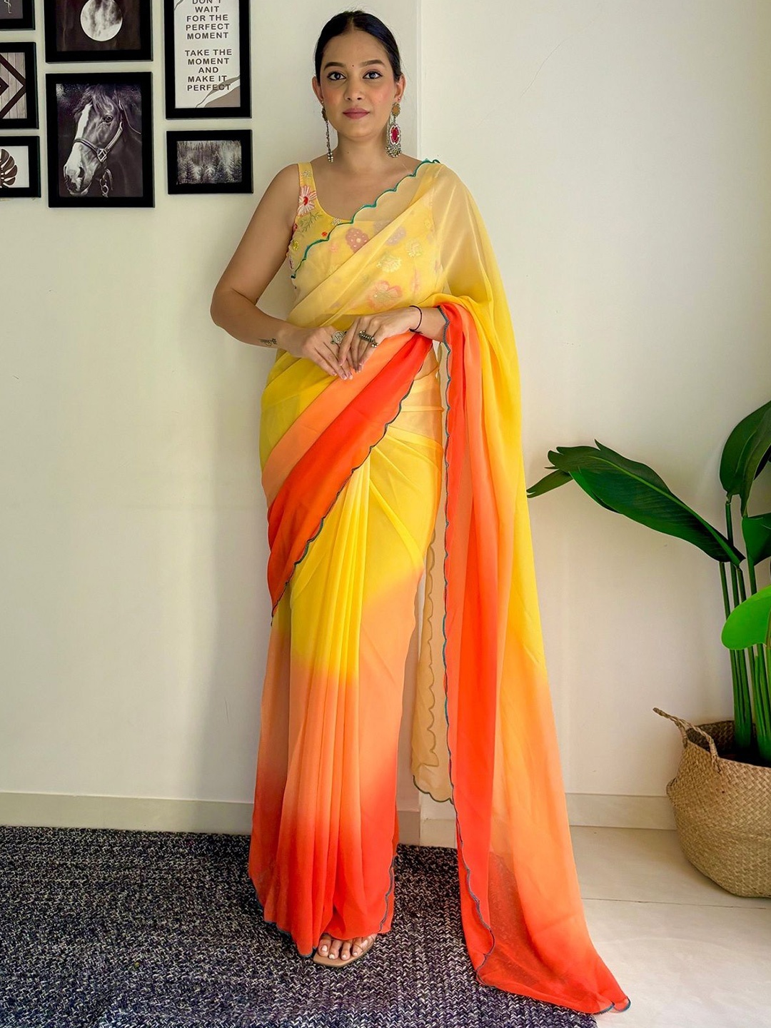 

Aika Women Colourblocked Pure Georgette Saree, Yellow