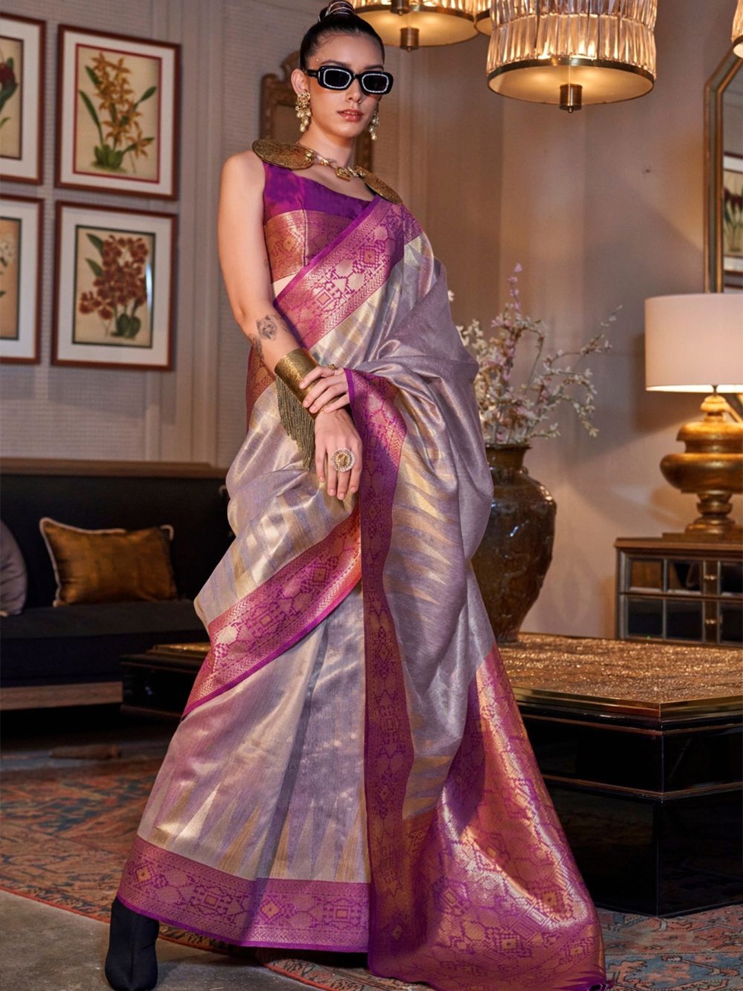 

PEENGAX Ethnic Motifs Woven Design Zari Tissue Saree, Purple