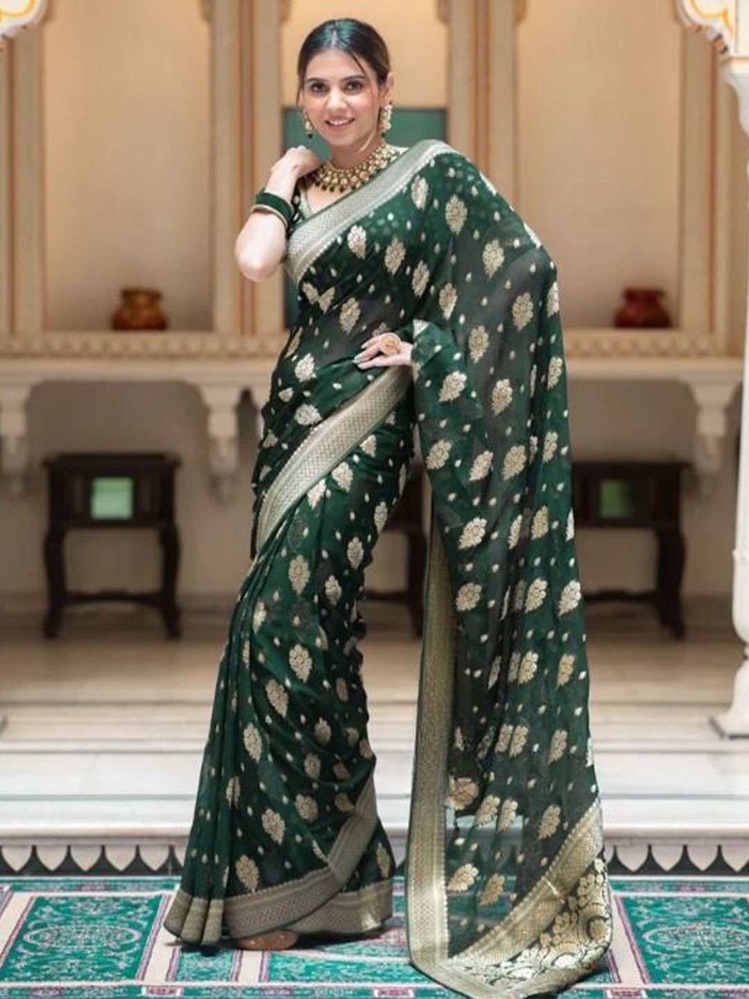 

Upalksh Woven Design Zari Pure Silk Tussar Saree, Green