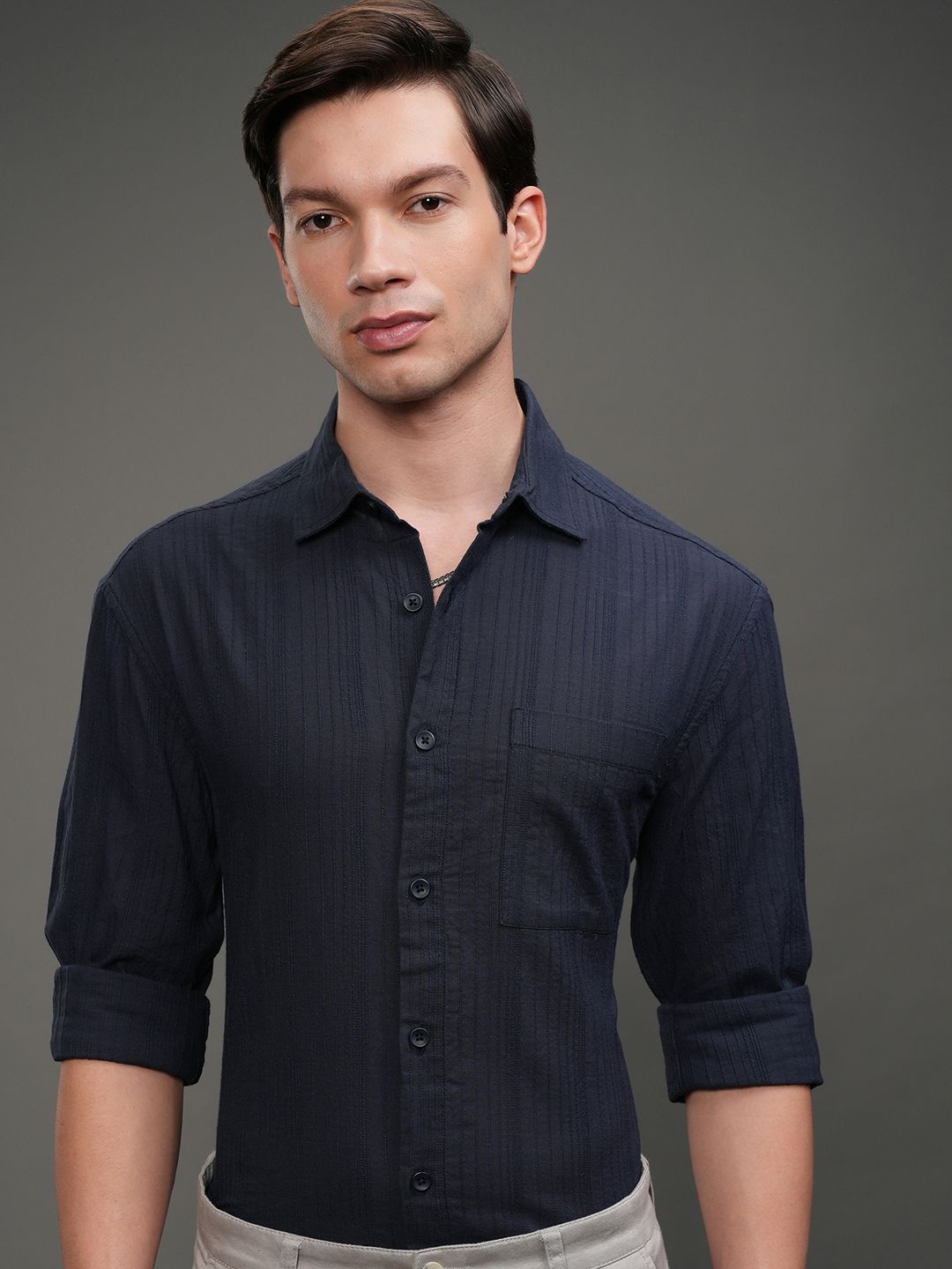 

HIGHLANDER Men Opaque Striped Casual Shirt, Navy blue