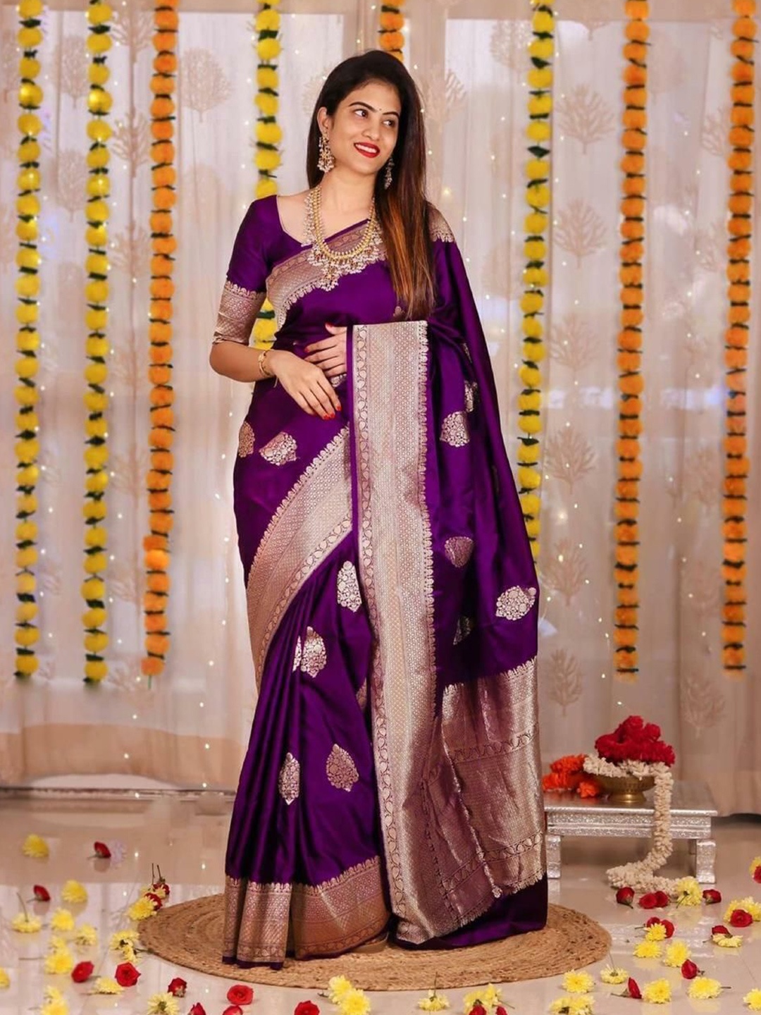 

Upalksh Woven Design Zari Banarasi Saree, Purple