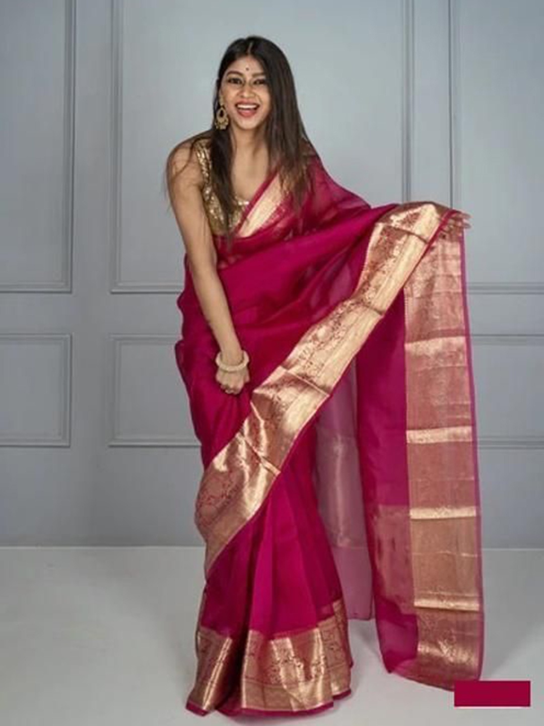 

Upalksh Zari Pure Cotton Chanderi Saree, Pink