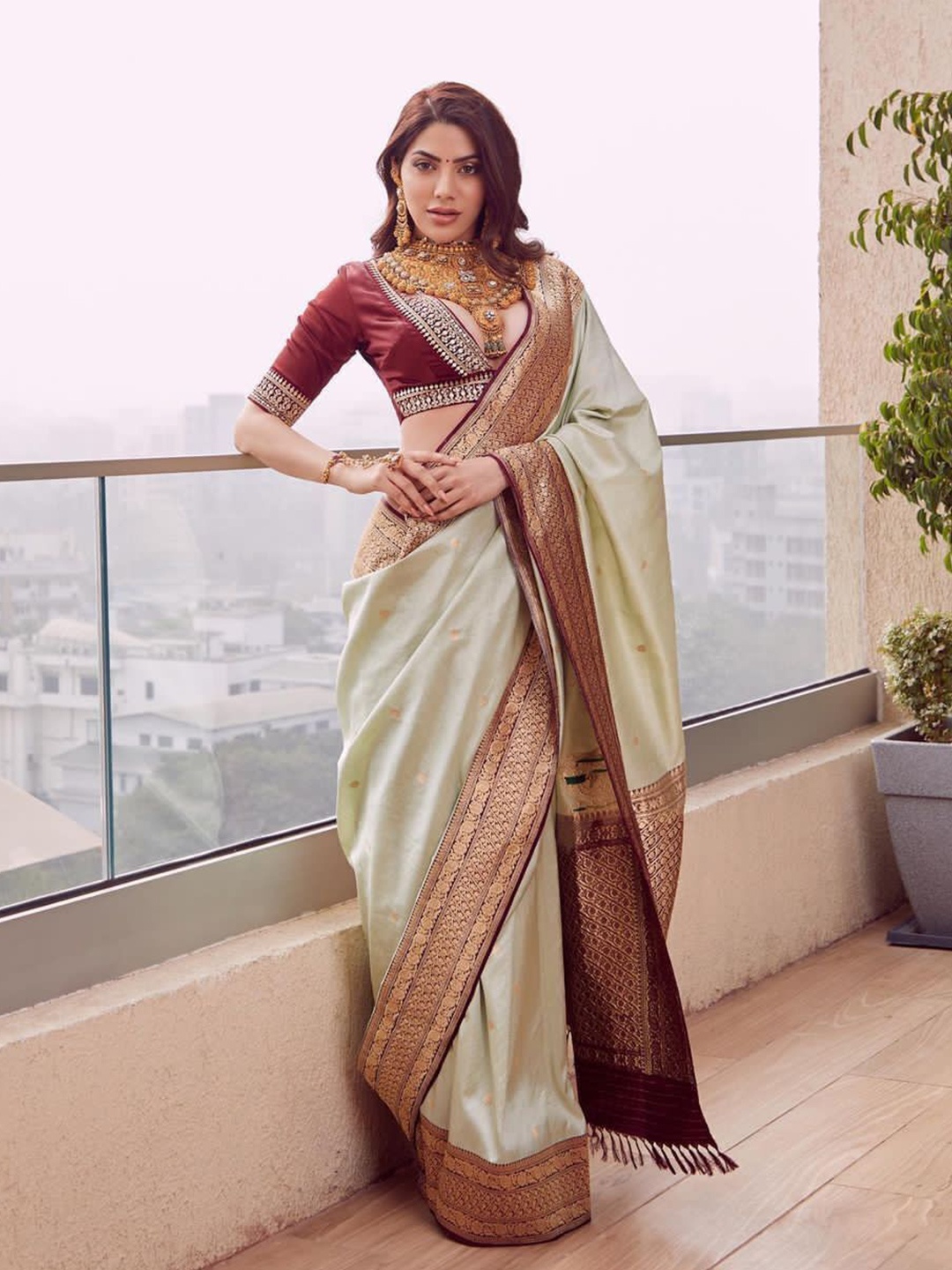 

Upalksh Woven Design Zari Pure Silk Kanjeevaram Saree, Cream