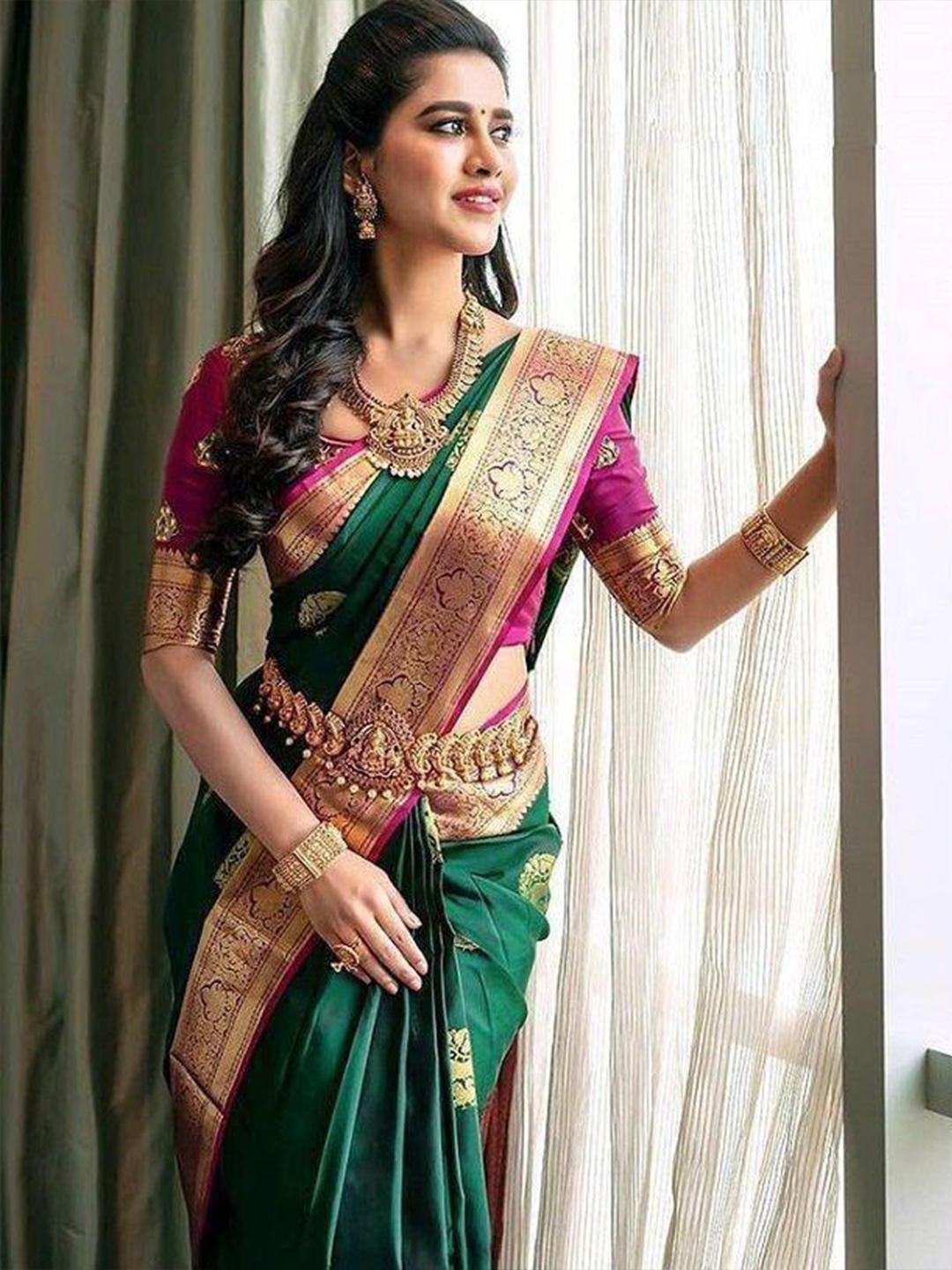 

Upalksh Woven Design Zari Pure Cotton Kanjeevaram Saree, Green