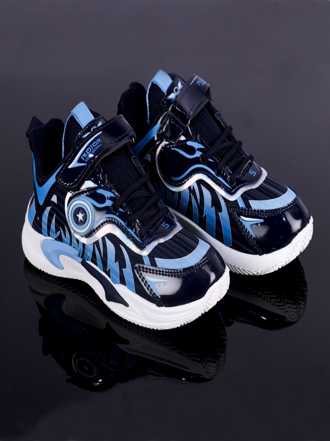 

Happy Feet Kids Colourblocked Sneakers, Navy blue