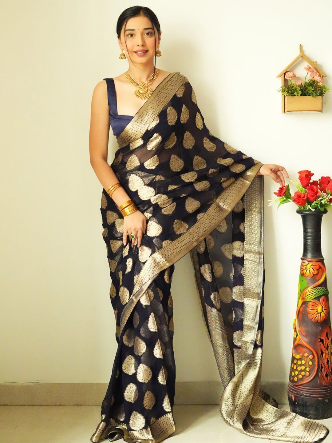 

Upalksh Ethnic Motifs Woven Design Zari Kota Saree, Black