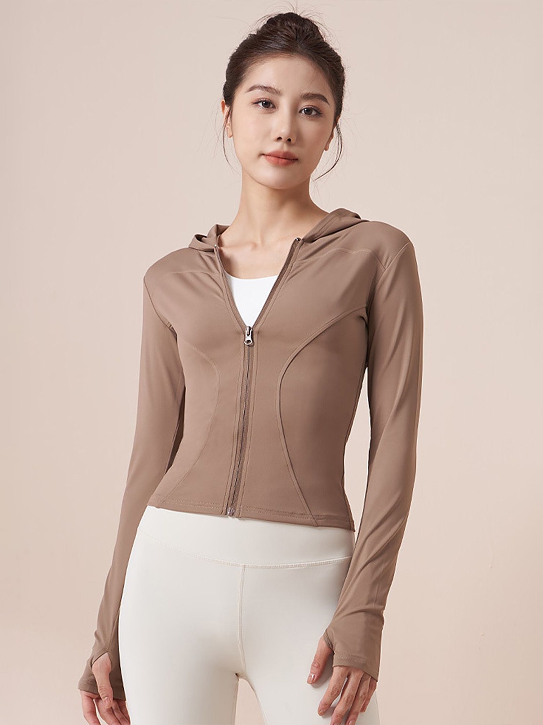 

LULU & SKY Top, Brown