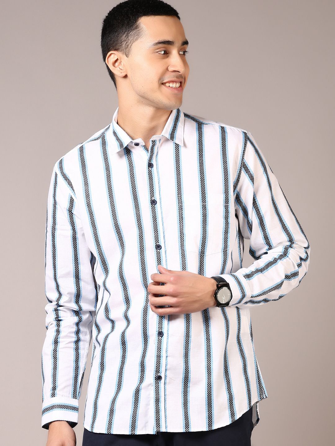 

V-Mart Men Spread Collar Vertical Striped Cotton Casual Shirt, White