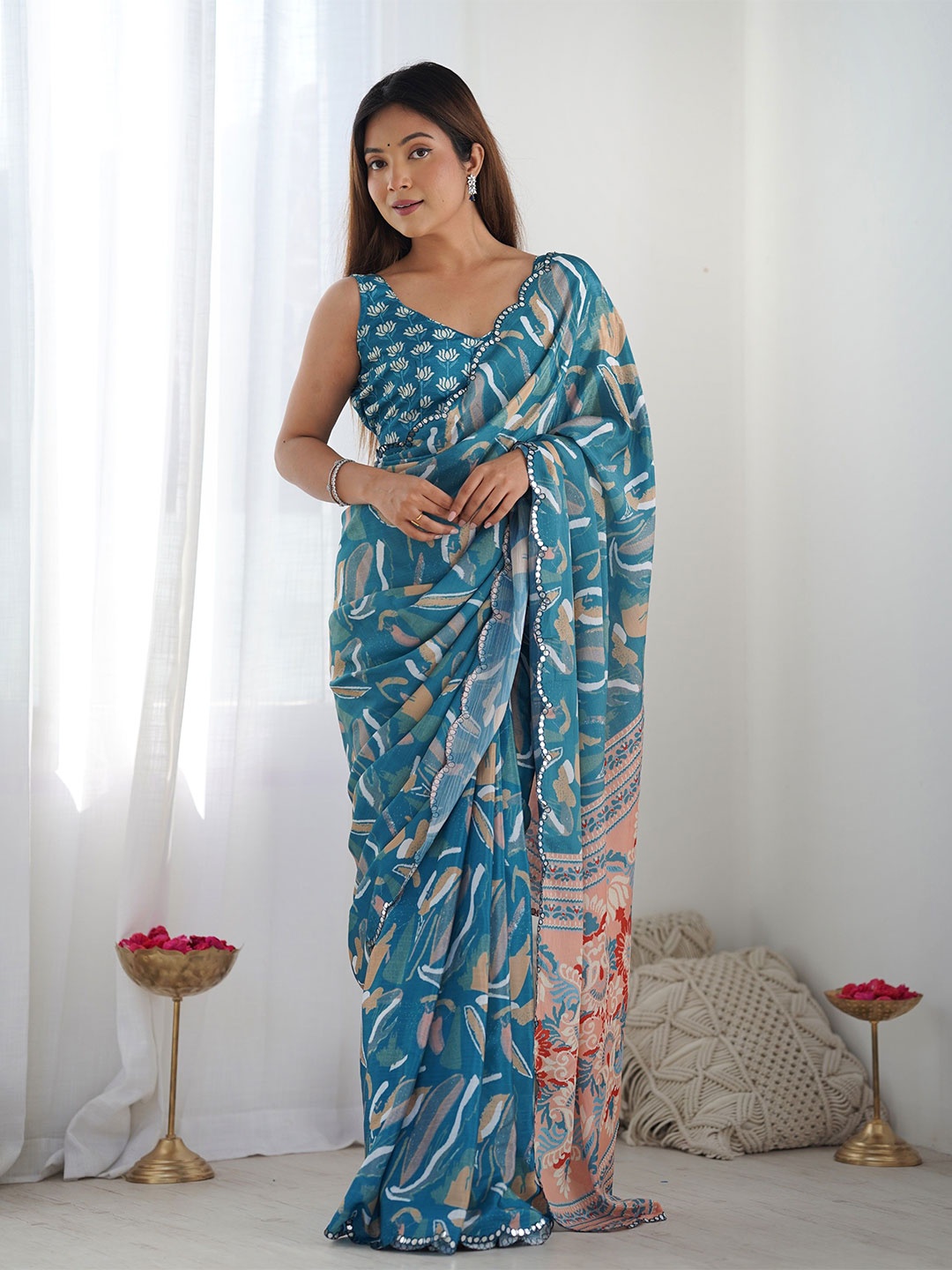 

Mitera Mirror Work Pure Chiffon Saree, Teal