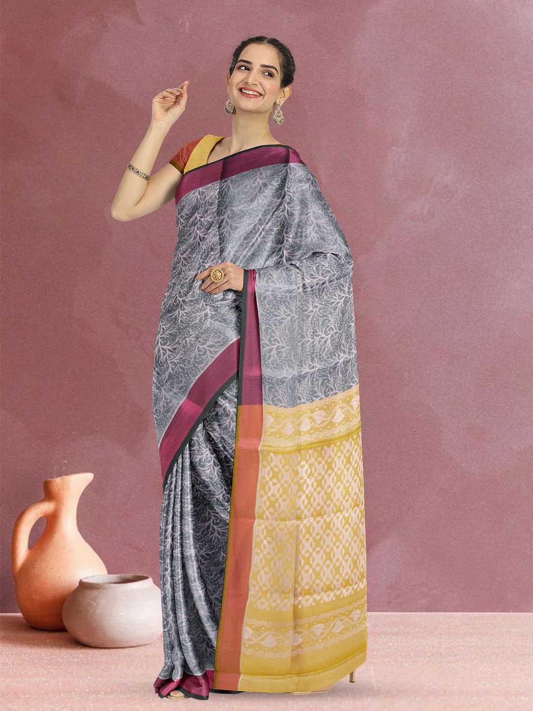 

Avishya Woven Design Ethnic Motifs Saree, Grey