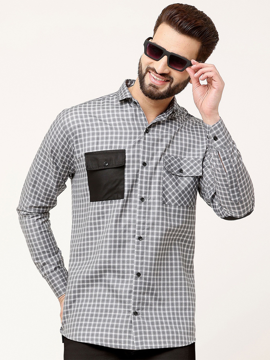 

WOXEN Men Original Fit Spread Collar Checked Cotton Casual Shirt, Grey