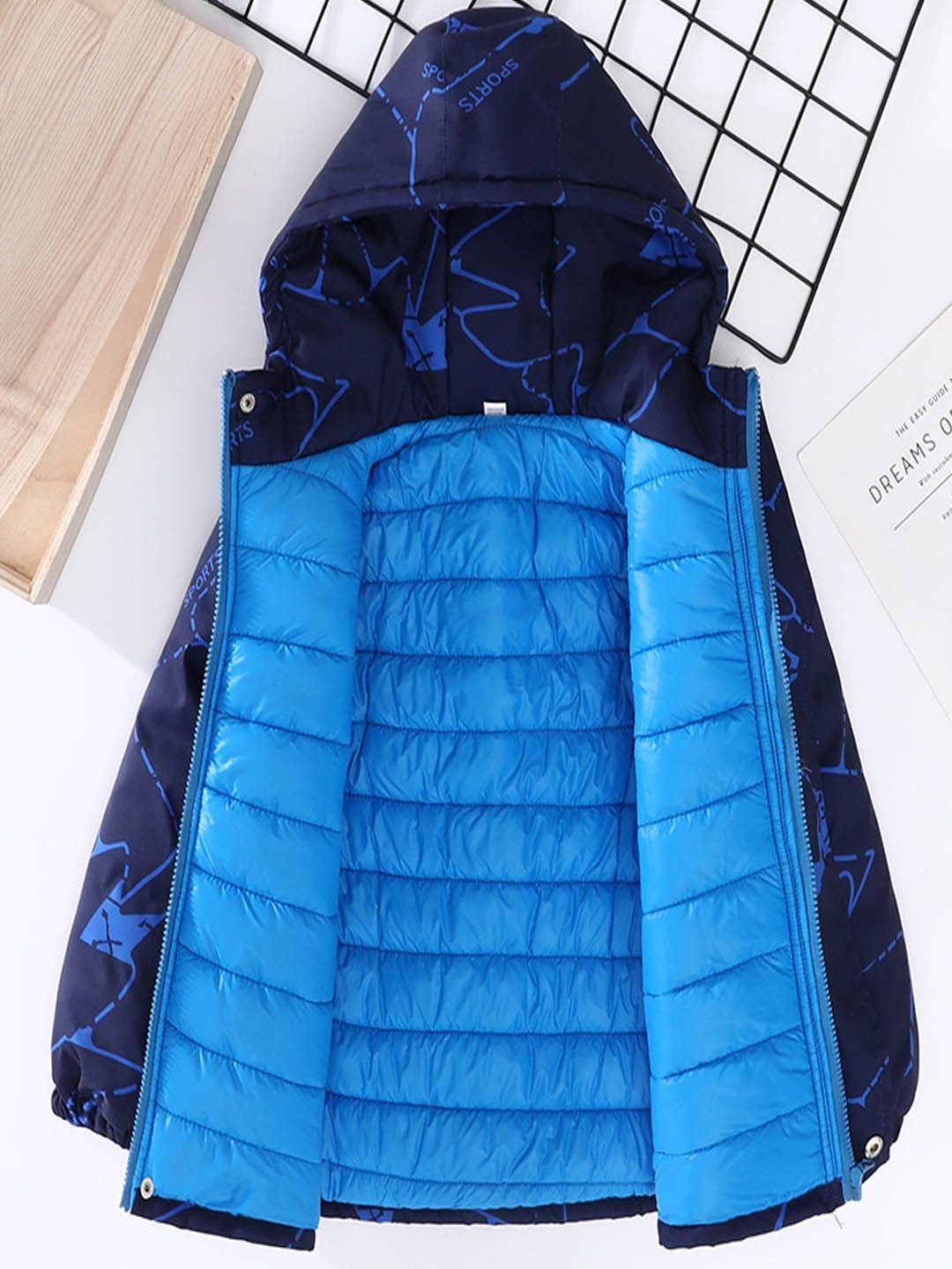 

Xsole Unisex Kids Abstract Printed Padded Jacket, Navy blue