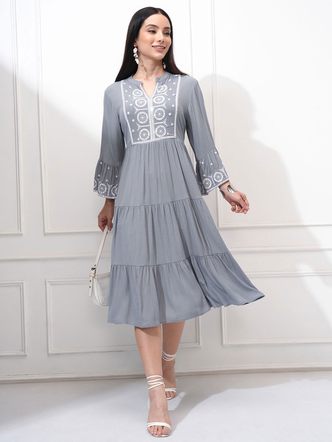 

Vishudh Women Embroidered Tie Midi Dress, Grey