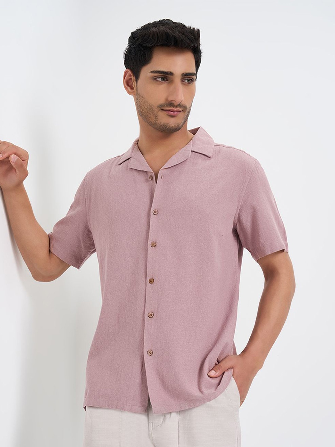 

7 Alt by Pantaloons Men Relaxed Fit Cuban Collar Solid Cotton Casual Shirt, Mauve