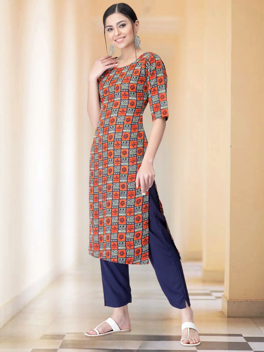 

7Threads Selection Of 2 Ethnic motifs Printed Round Neck Straight Kurta With Trousers, Navy blue