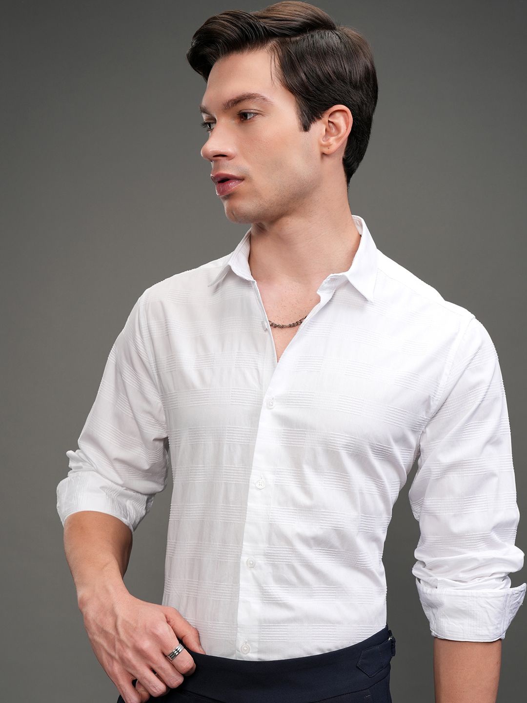 

HIGHLANDER Men Slim Fit Opaque Casual Shirt, White
