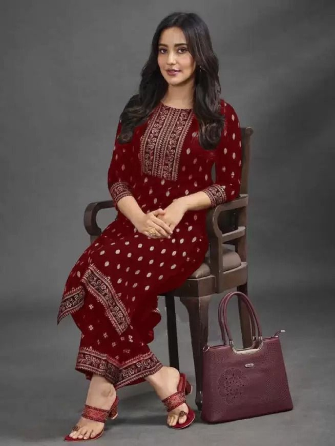 

Moda Rapido Floral Yoke Design Round Neck Straight Kurta with Palazzo, Maroon