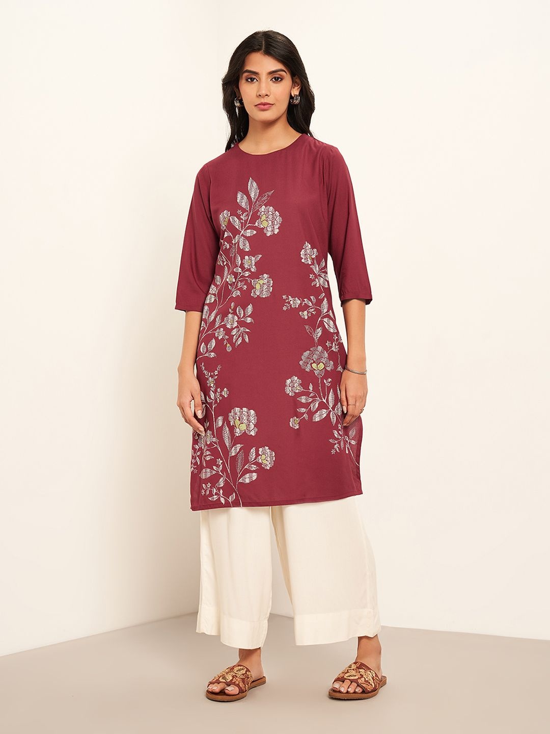 

RANGMANCH BY PANTALOONS Floral Printed Round Neck A-Line Kurta, Red