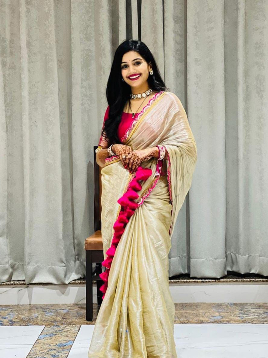 

MANSUBHA Beads and Stones Silk Blend Banarasi Saree, Cream