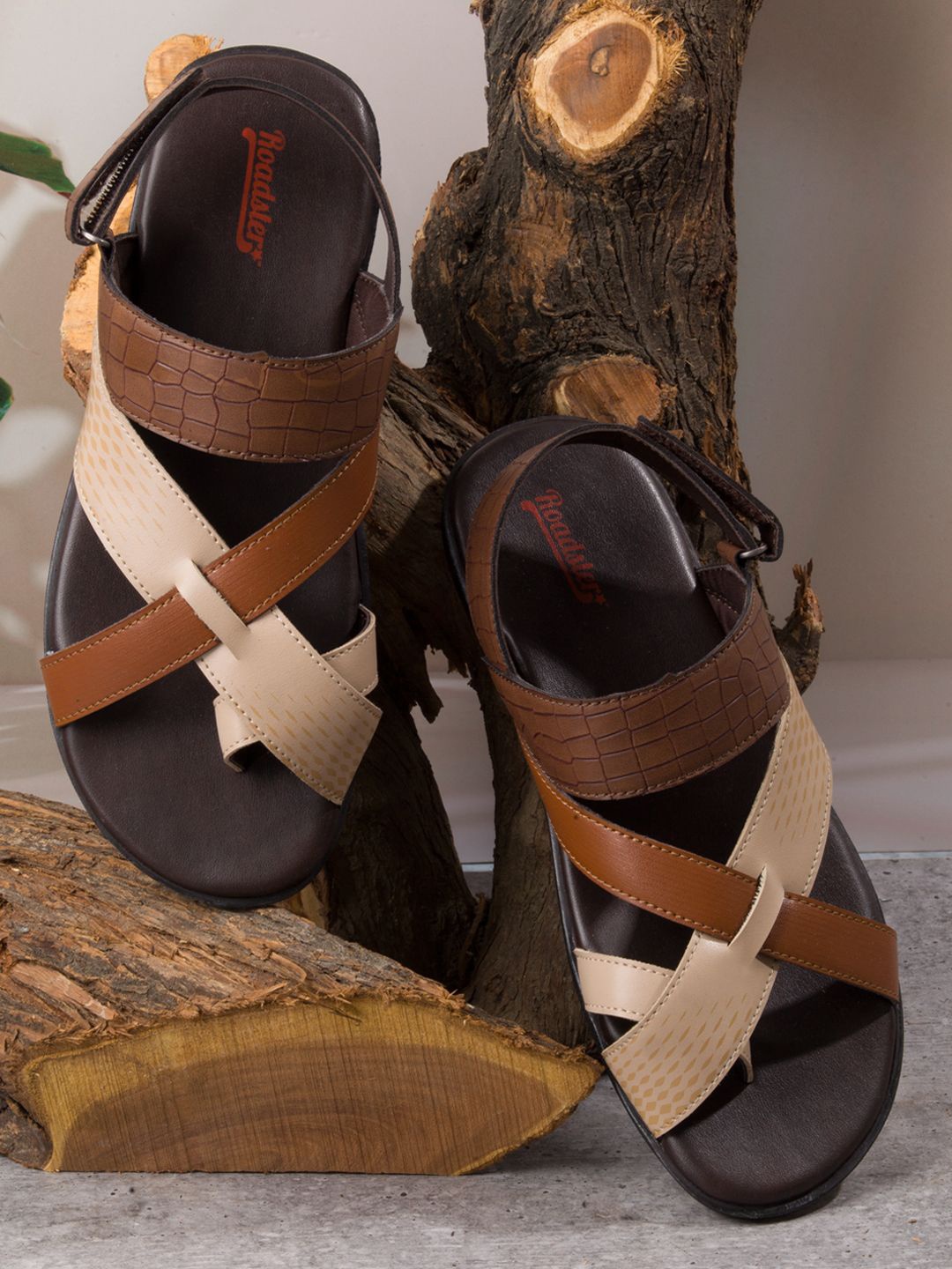 

The Roadster Lifestyle Co Men Comfort Sandals, Beige