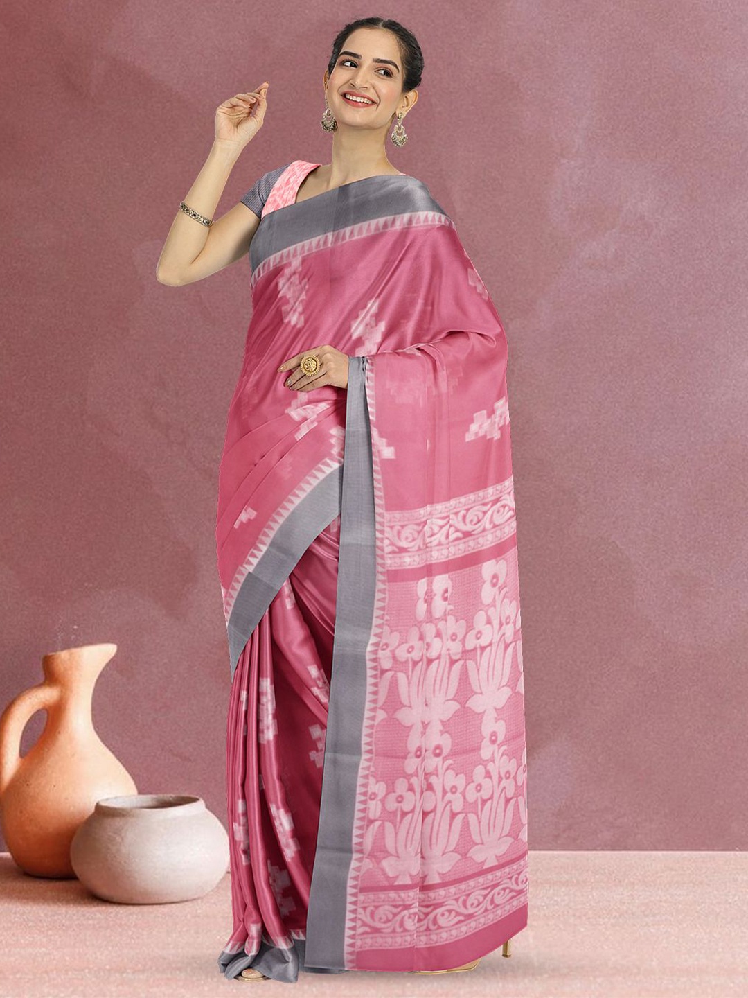 

Avishya Ethnic Motifs Woven Design Saree, Pink